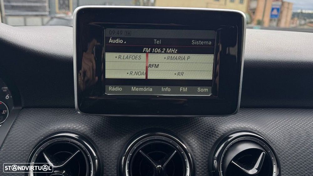 Mercedes-Benz A 180 CDI BlueEFFICIENCY - 21