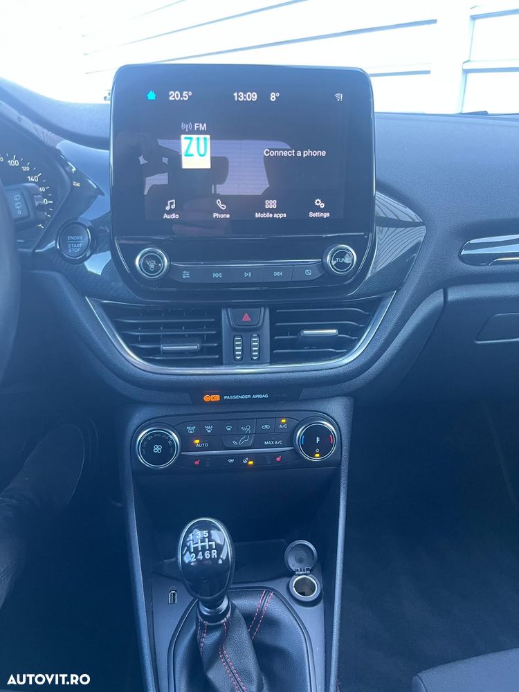 Ford Fiesta 1.0 EcoBoost mHEV ST Line - 13