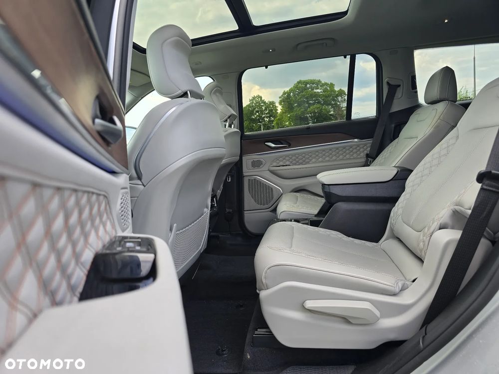 Jeep Grand Cherokee 3.6 V6 Summit - 23
