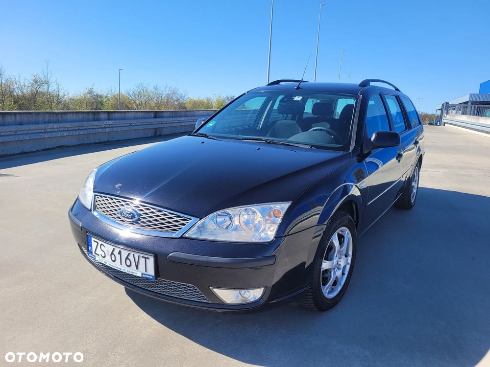 Ford Mondeo 1.8 Futura X - 1