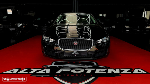Jaguar XE 2.0 D Prestige Aut.