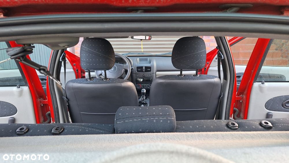 Renault Clio 1.2 Pack Authentique - 11
