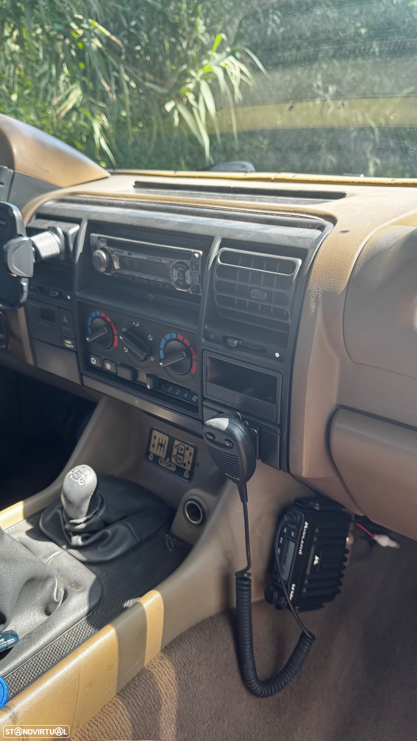 Land Rover Discovery 2.5 TDi - 13