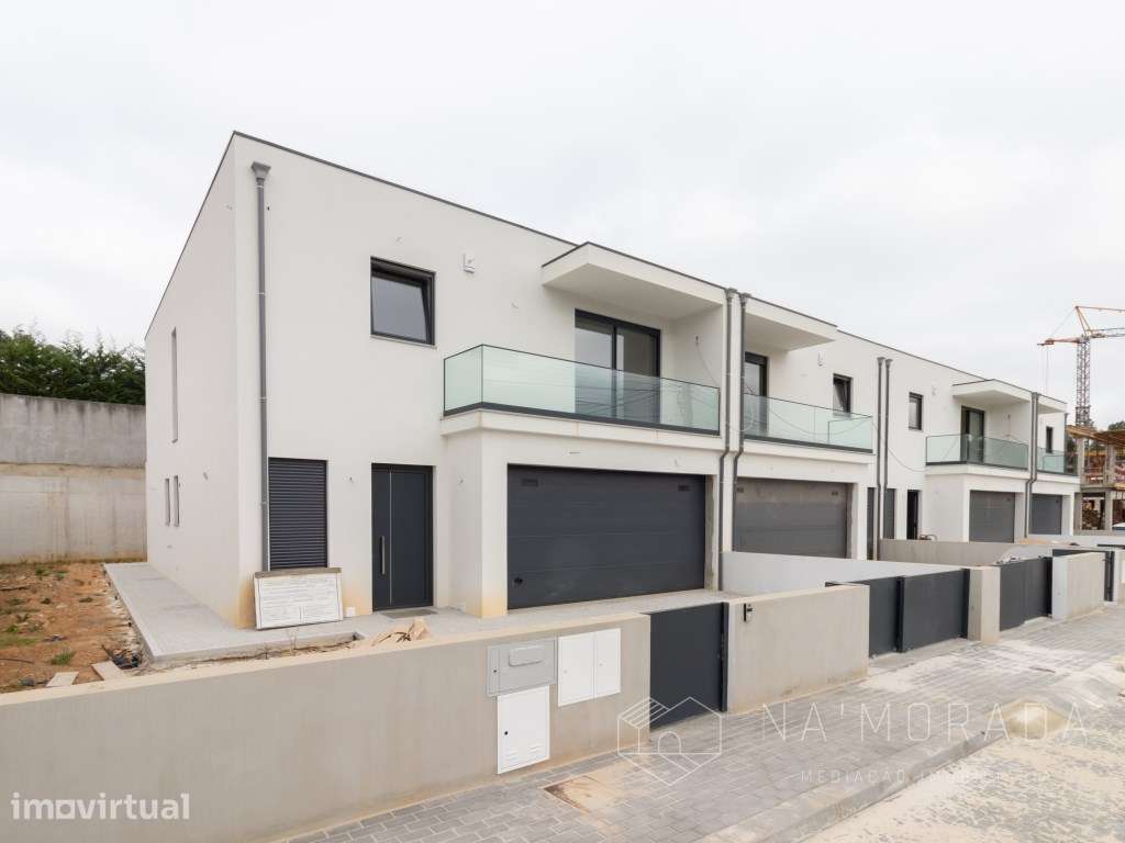 Moradia em construção em Espargo - Santa Maria da Feira - Grande imagem: 2/60