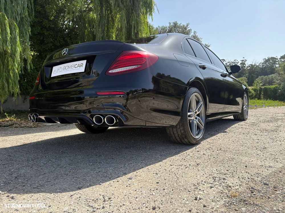 Mercedes-Benz E 400 d 4Matic 9G-TRONIC AMG Line - 32