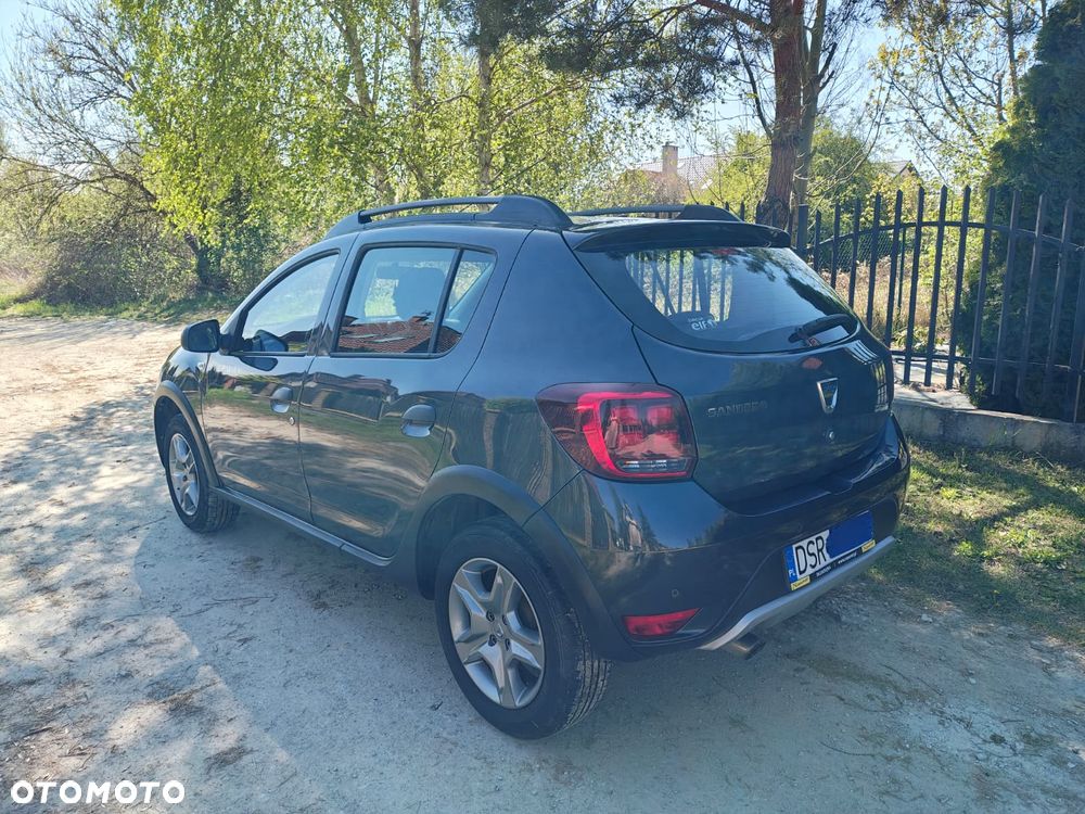 Dacia Sandero Stepway 0.9 TCe Laureate S&S - 4