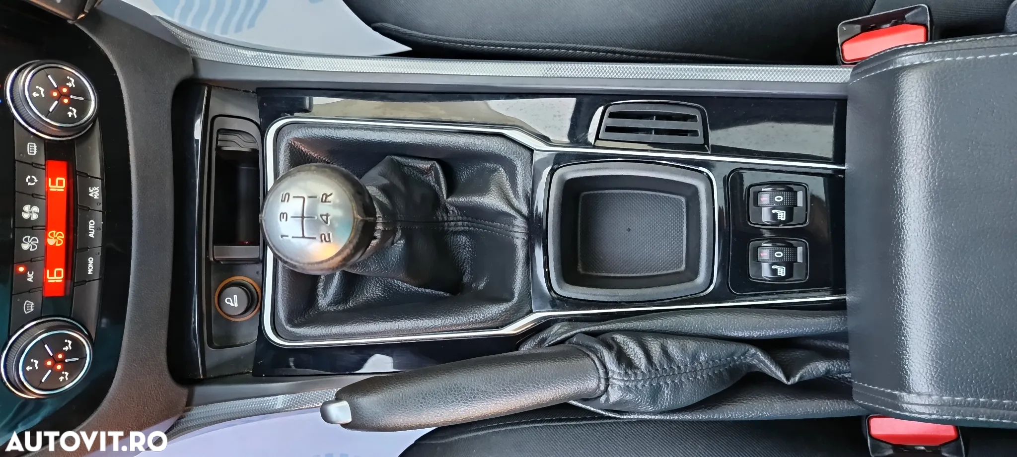 Peugeot 508 SW BlueHDi 120 Stop&Start Business-Line - 17