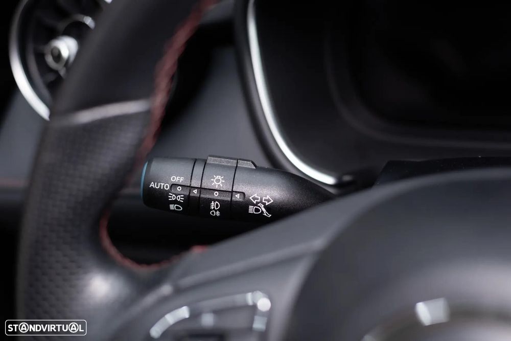 MG EHS 1.5 T-GDI Plug-in Hybrid Luxury - 30