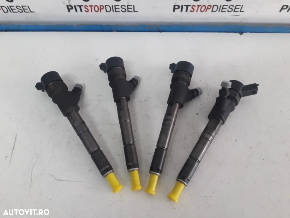 Injectoare TOYOTA ,  Yaris Auris Corolla 1.4 D 2003 2004 2005 2006 2007 2008 2009 - 1