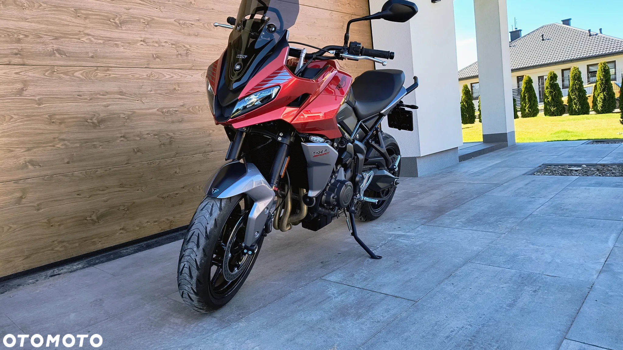 Triumph Tiger - 2