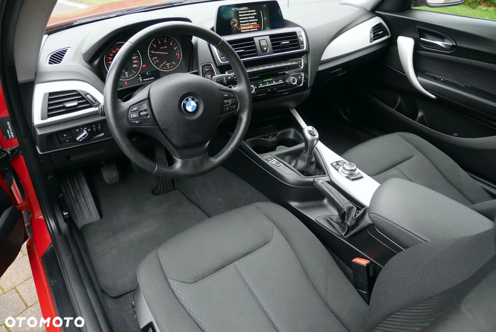 BMW Seria 1 116i Sport Line - 15