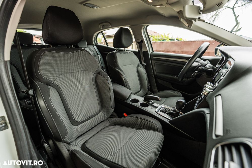 Renault Megane BLUE dCi 115 EDC Deluxe-Paket LIMITED - 16