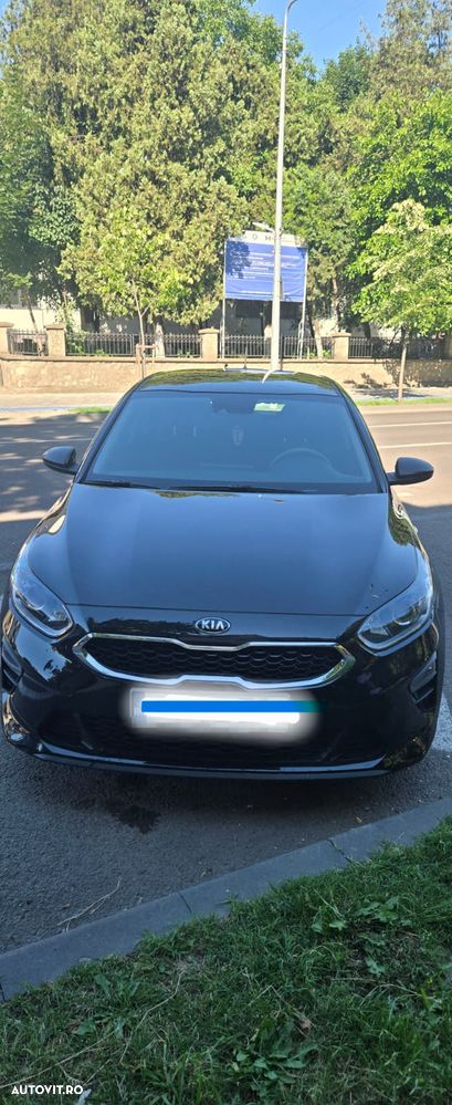 Kia Ceed - 1