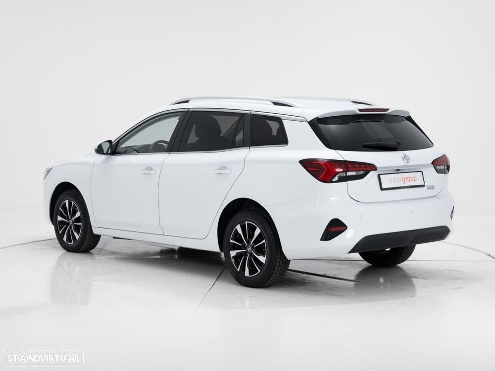 MG MG5 51 kWh Comfort - 4