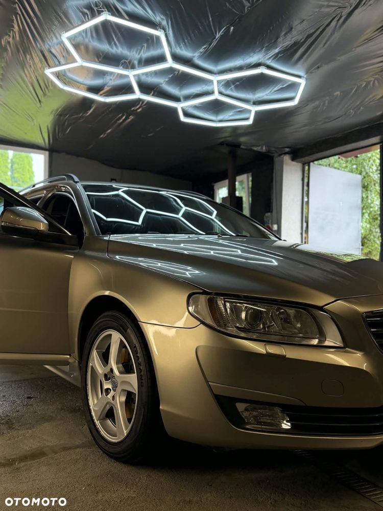 Volvo V70 D2 Linje Classic - 3
