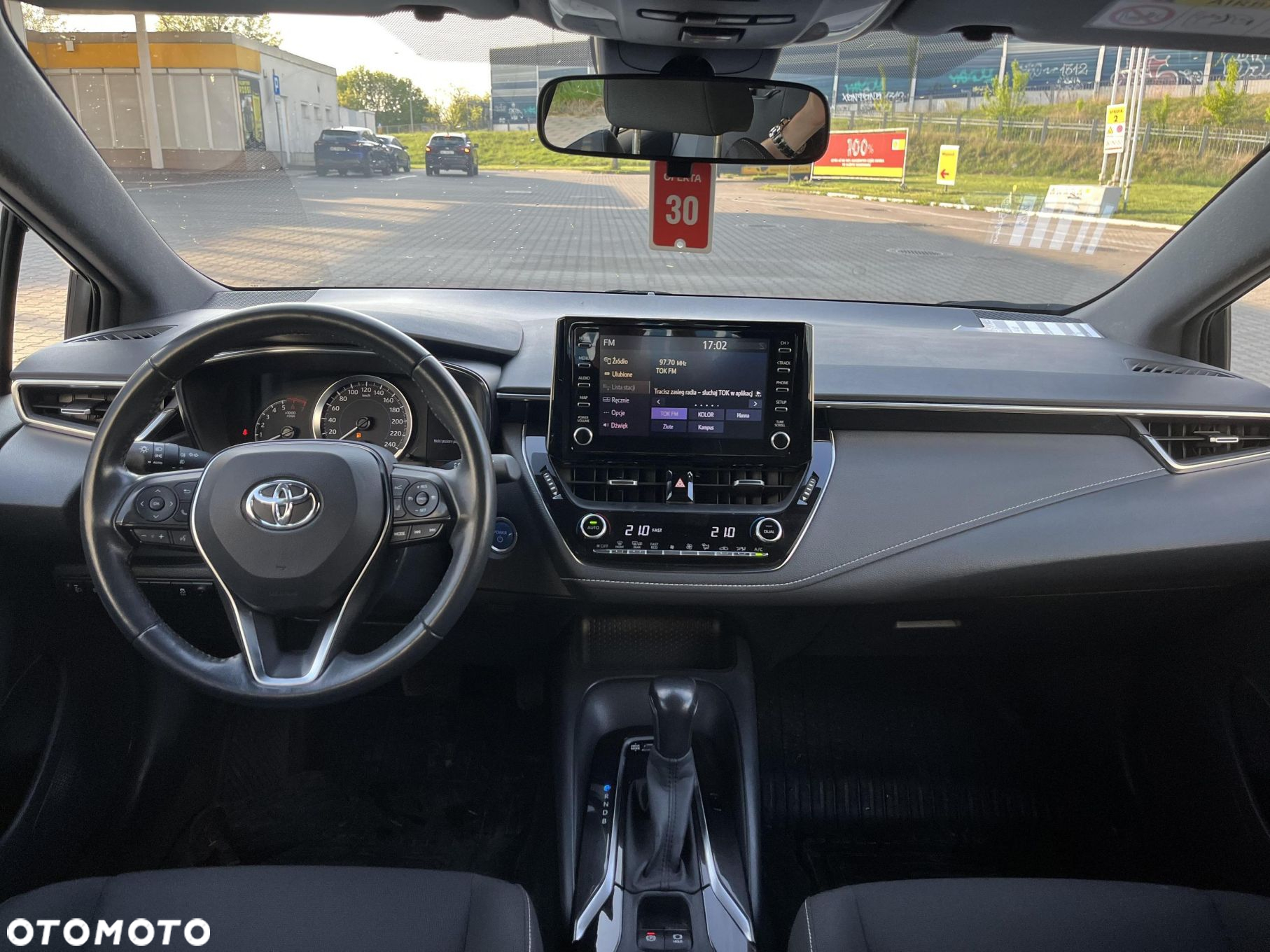 Toyota Corolla - 11