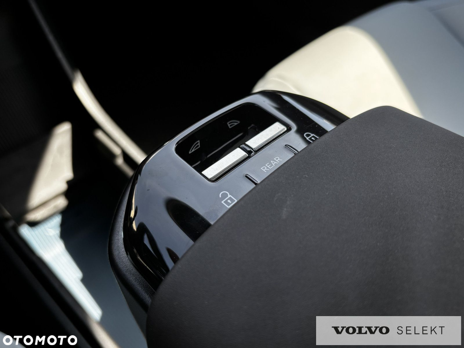 Volvo EX30 - 14