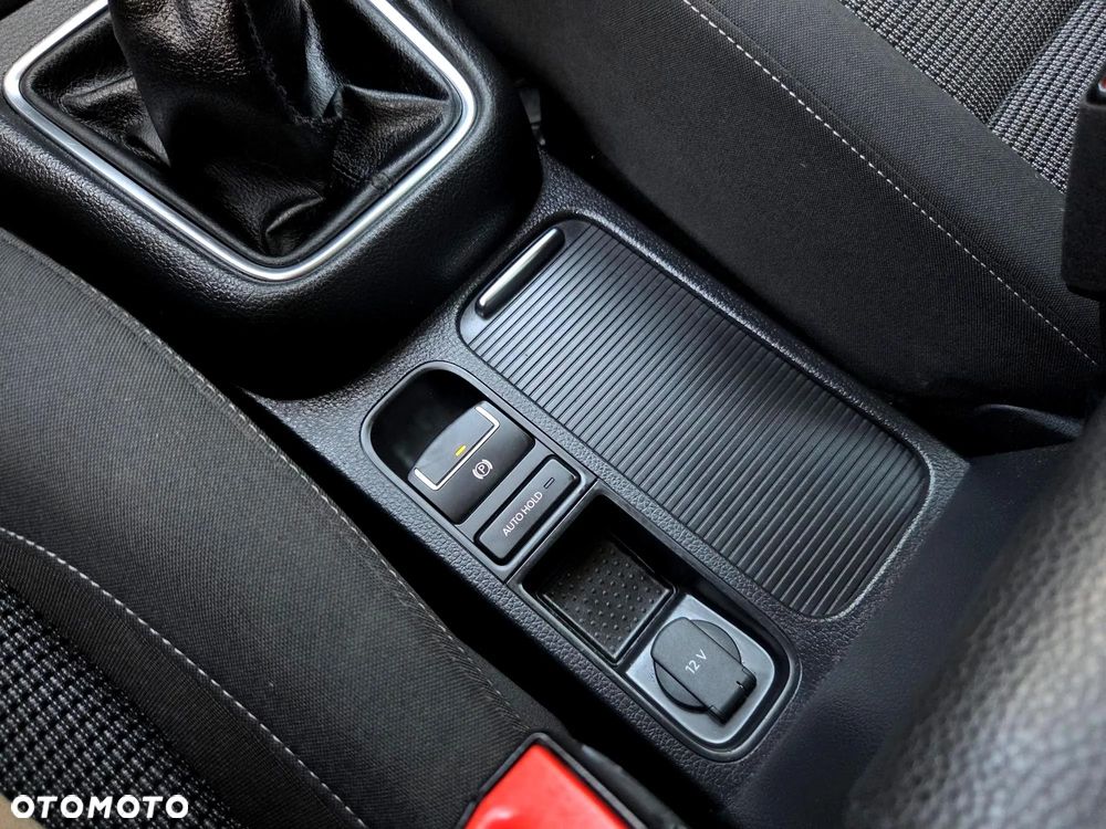 Volkswagen Sharan - 36