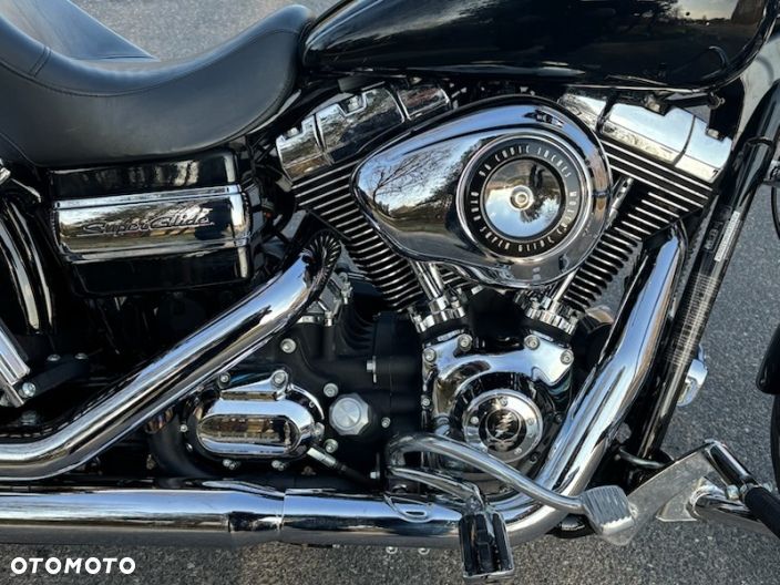 Harley-Davidson Dyna Super Glide - 7