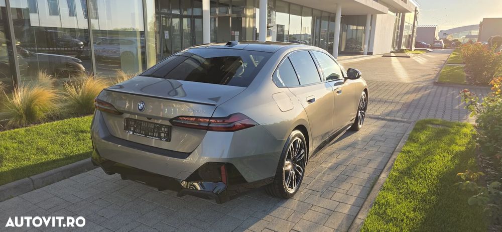 BMW Seria 5 550e xDrive AT PHEV - 3