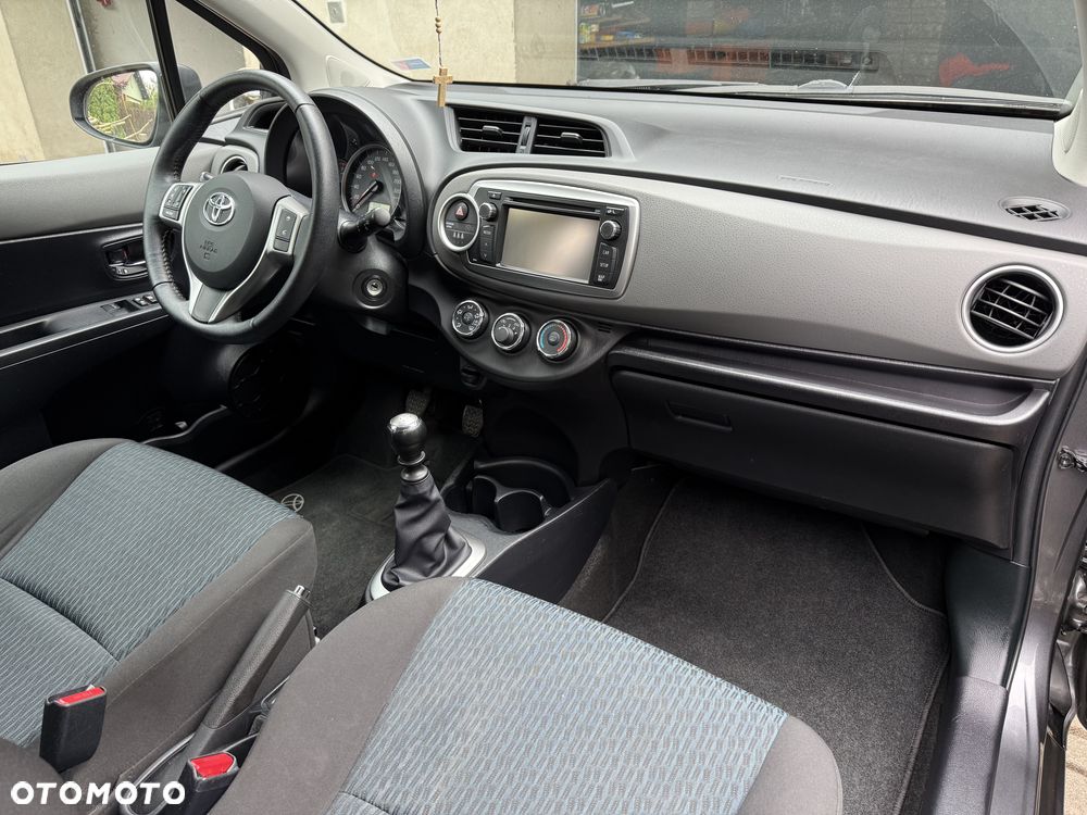 Toyota Yaris 1.33 Dynamic - 11