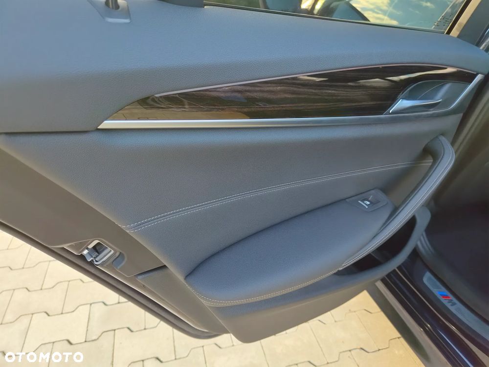 BMW Seria 5 - 16