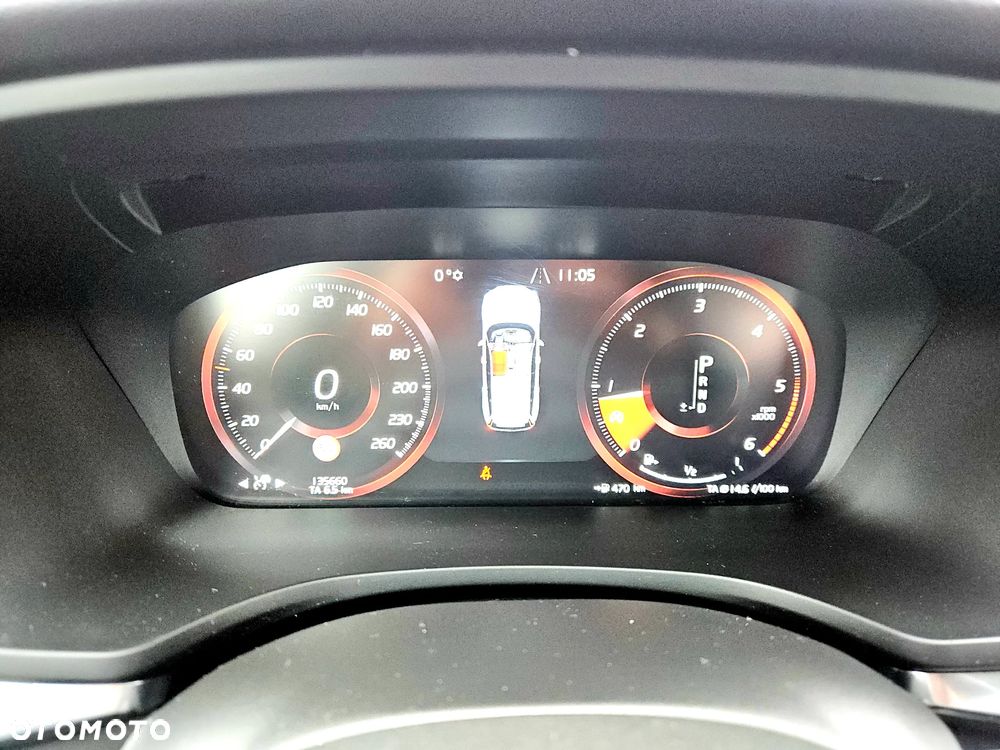 Volvo V60 D4 Momentum - 27