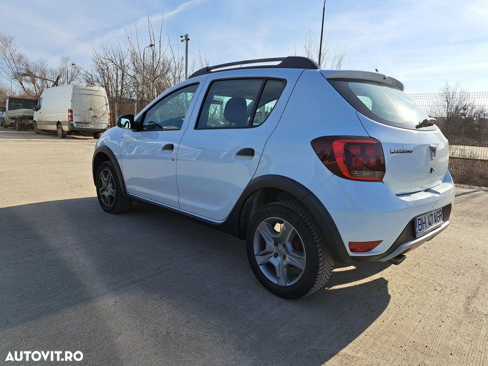 Dacia Sandero ECO-G 100 Essential - 4