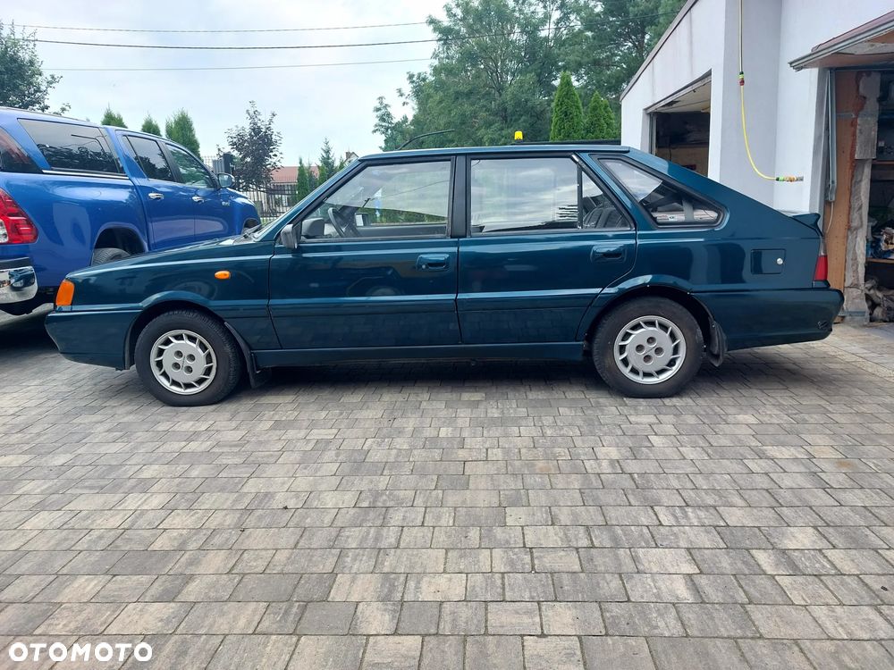 Polonez Caro - 5
