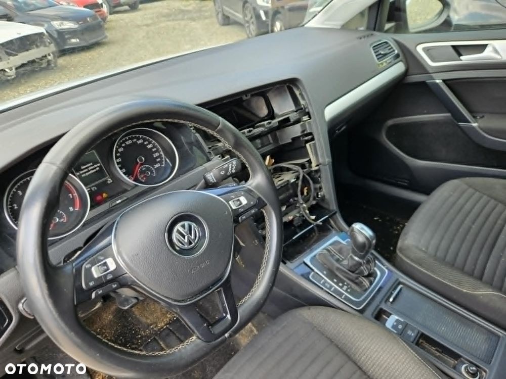 Volkswagen Golf 1.4 TSI ACT BlueMotion Technology DSG Highline - 15
