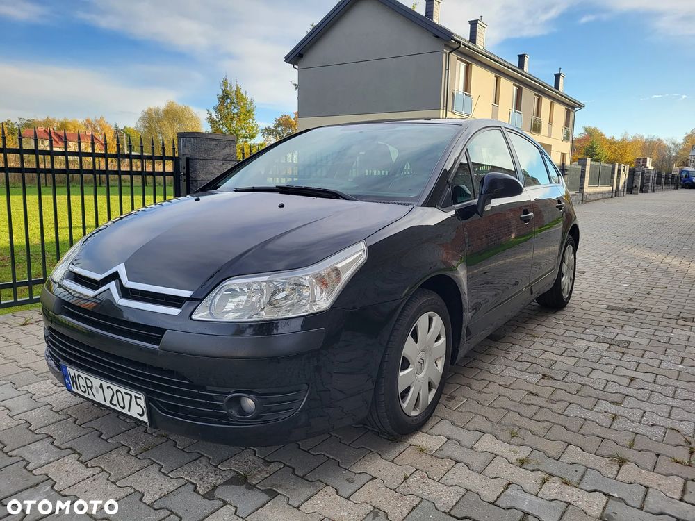 Citroen C4 2008 photo 2