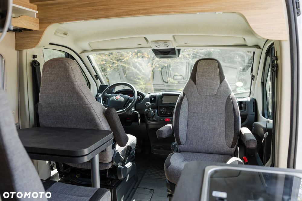 KNAUS BOXSTAR Liftime XL MAXI 4 osobowy KLIMA POST. - 14