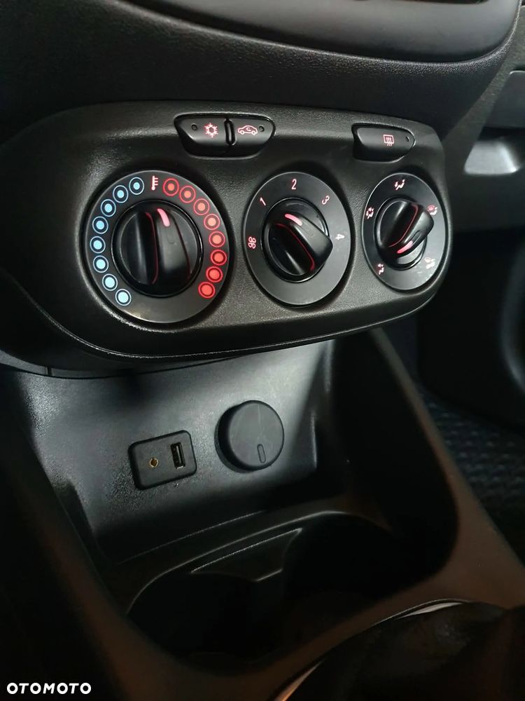 Opel Corsa 1.4 Color Edition - 20