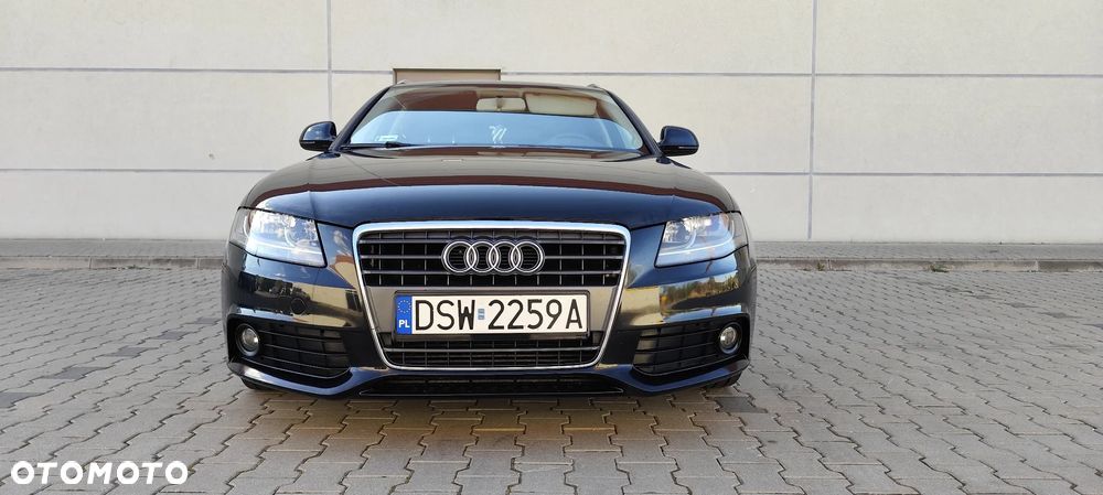 Audi A4 Avant 2.0 TDI - 18