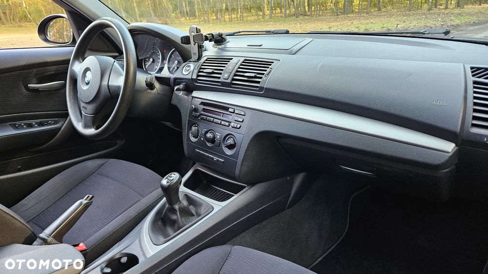 BMW Seria 1 - 10
