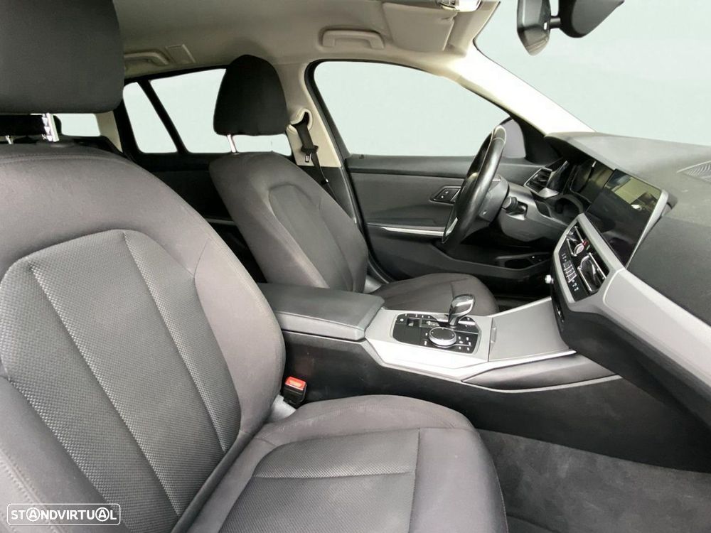 BMW 330 e Corporate Edition Auto - 21