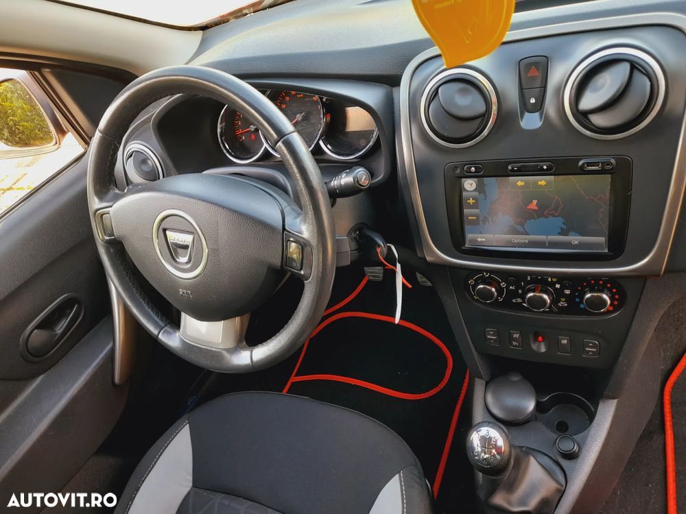 Dacia Sandero 1.5 90CP Stepway - 13
