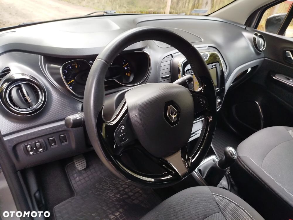 Renault Captur dCi 90 COLLECTION - 19