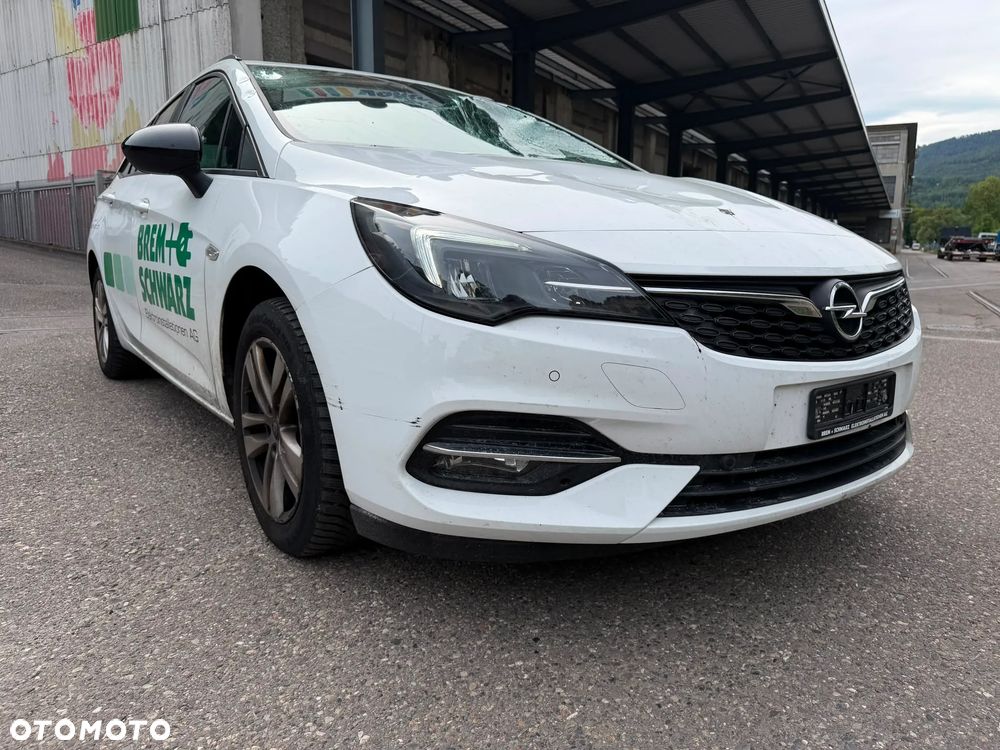 Opel Astra 1.4 T Edition S&S - 6