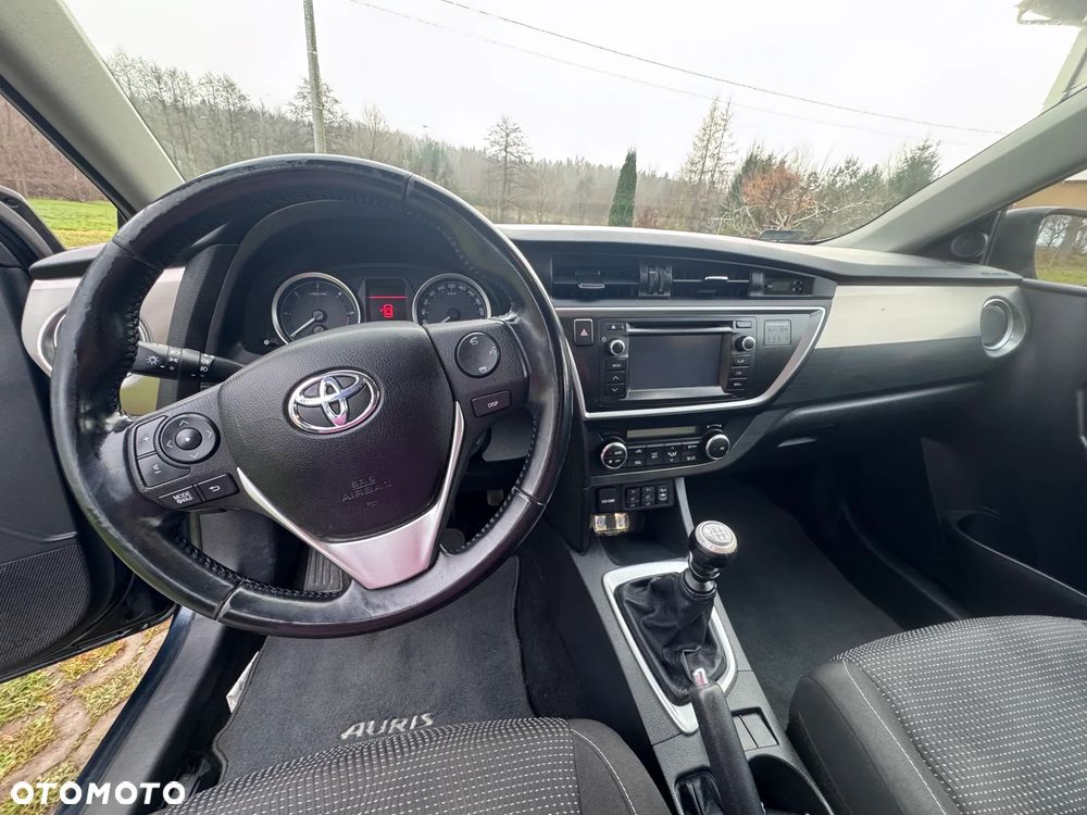 Toyota Auris 1.4 D-4D Life - 4