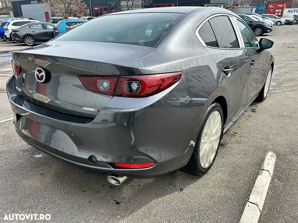Mazda 3 e-Skyactiv X186 MHEV Center-Line - 3
