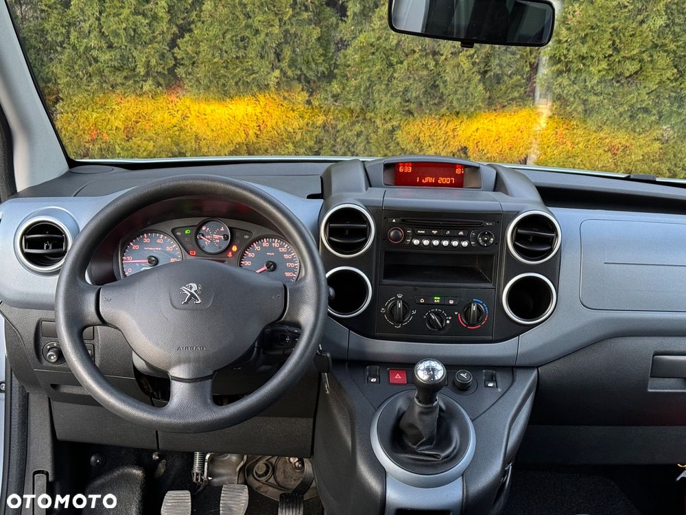 Peugeot Partner 98 VTi Style - 8