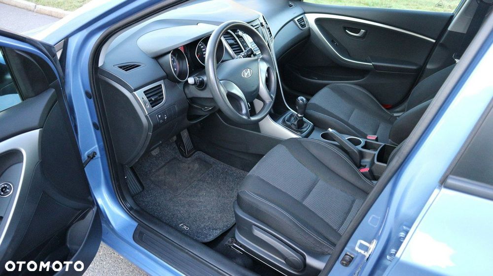 Hyundai i30 1.4 Advantage - 8