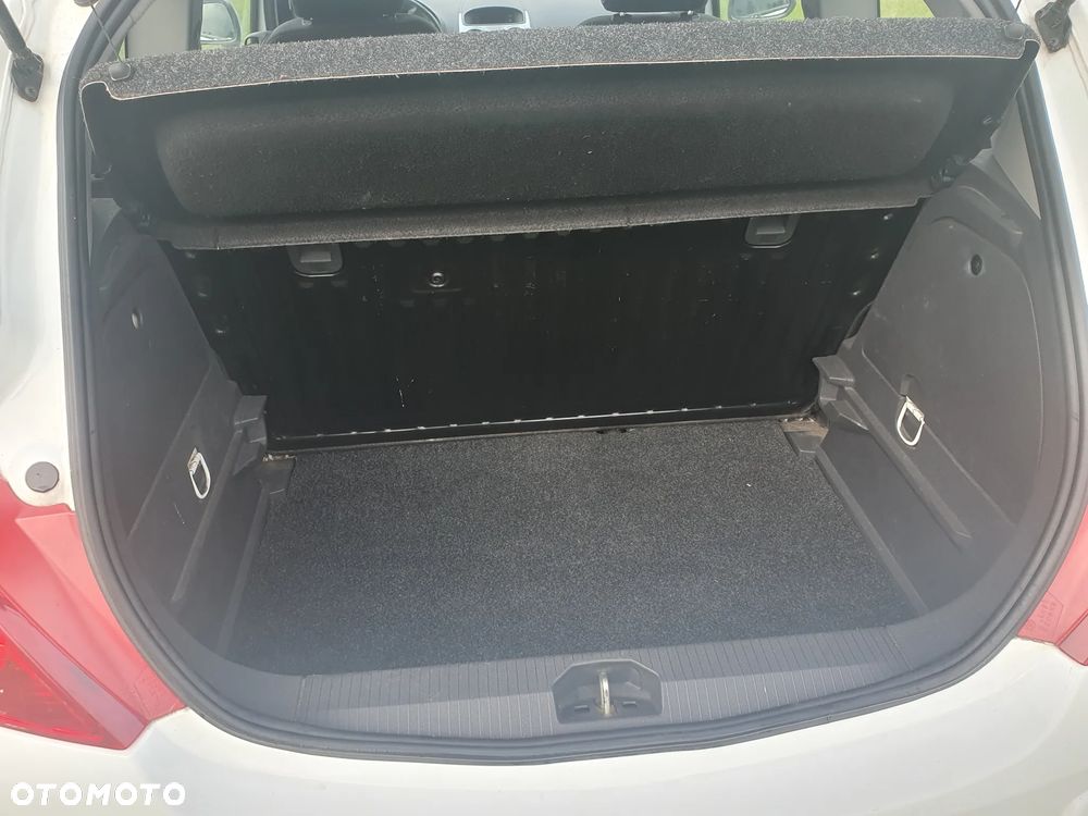 Opel Corsa - 3