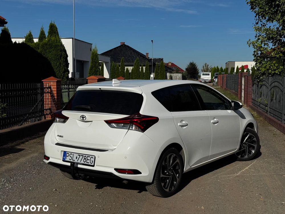 Toyota Auris 1.33 VVT-i Life - 29
