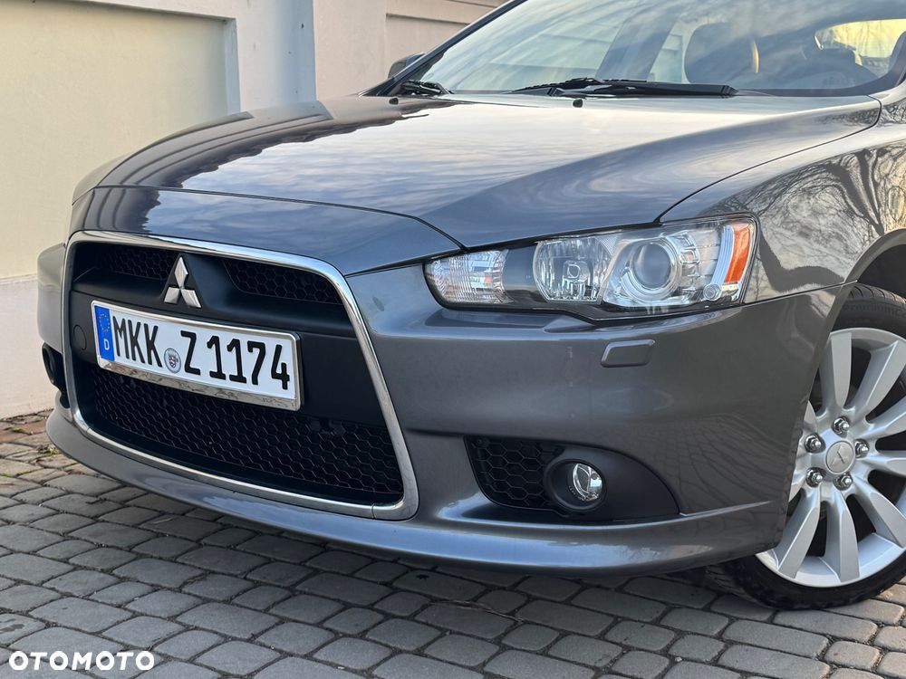 Mitsubishi Lancer - 6