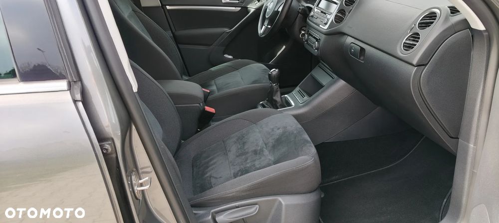 Volkswagen Golf - 16