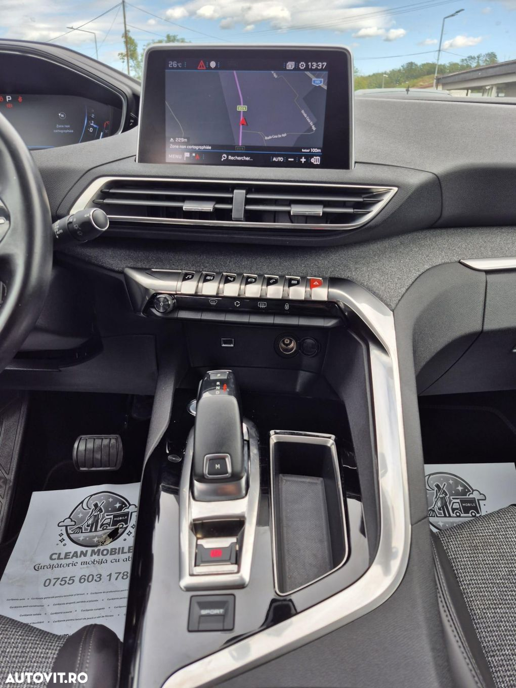 Peugeot 3008 - 18