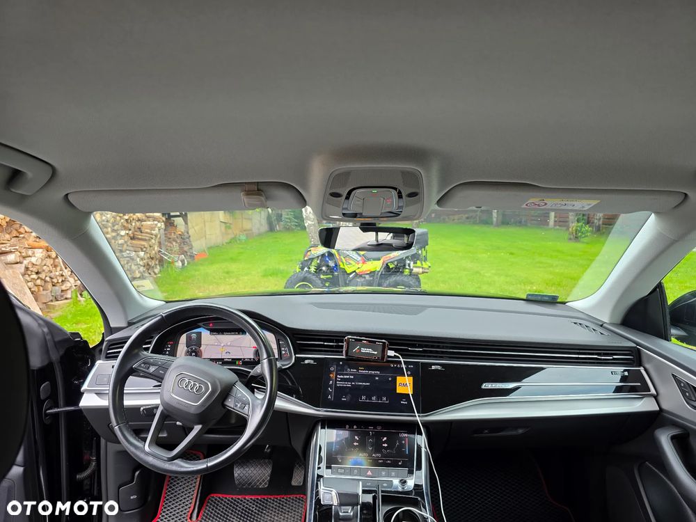 Audi Q8 - 6