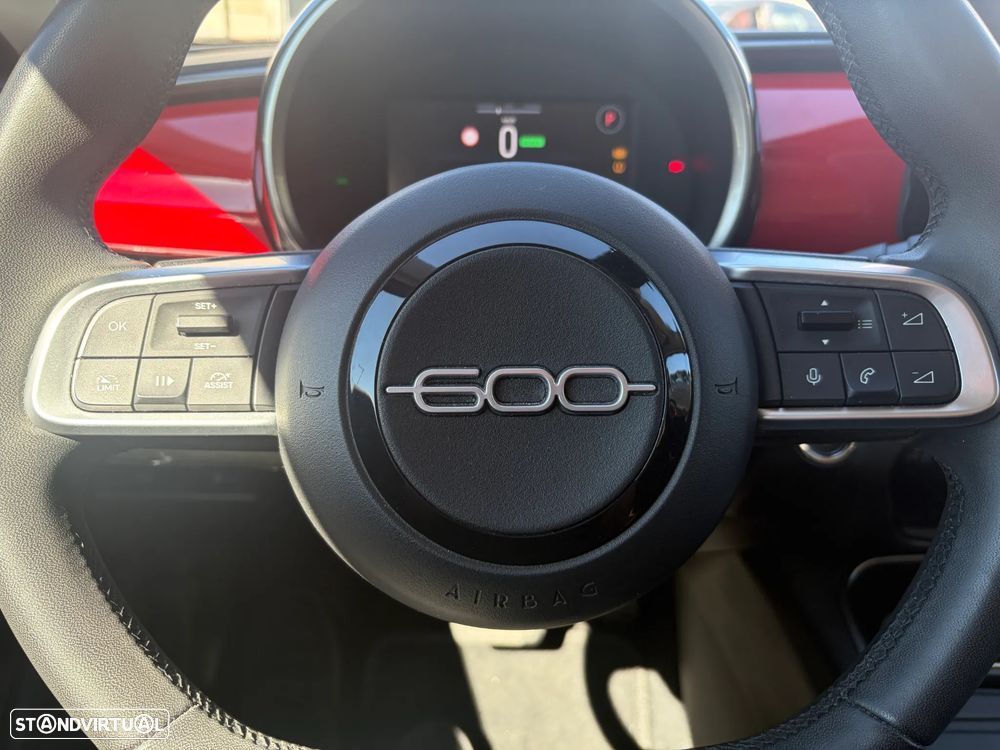 Fiat 600e 54 kWh Pop - 12